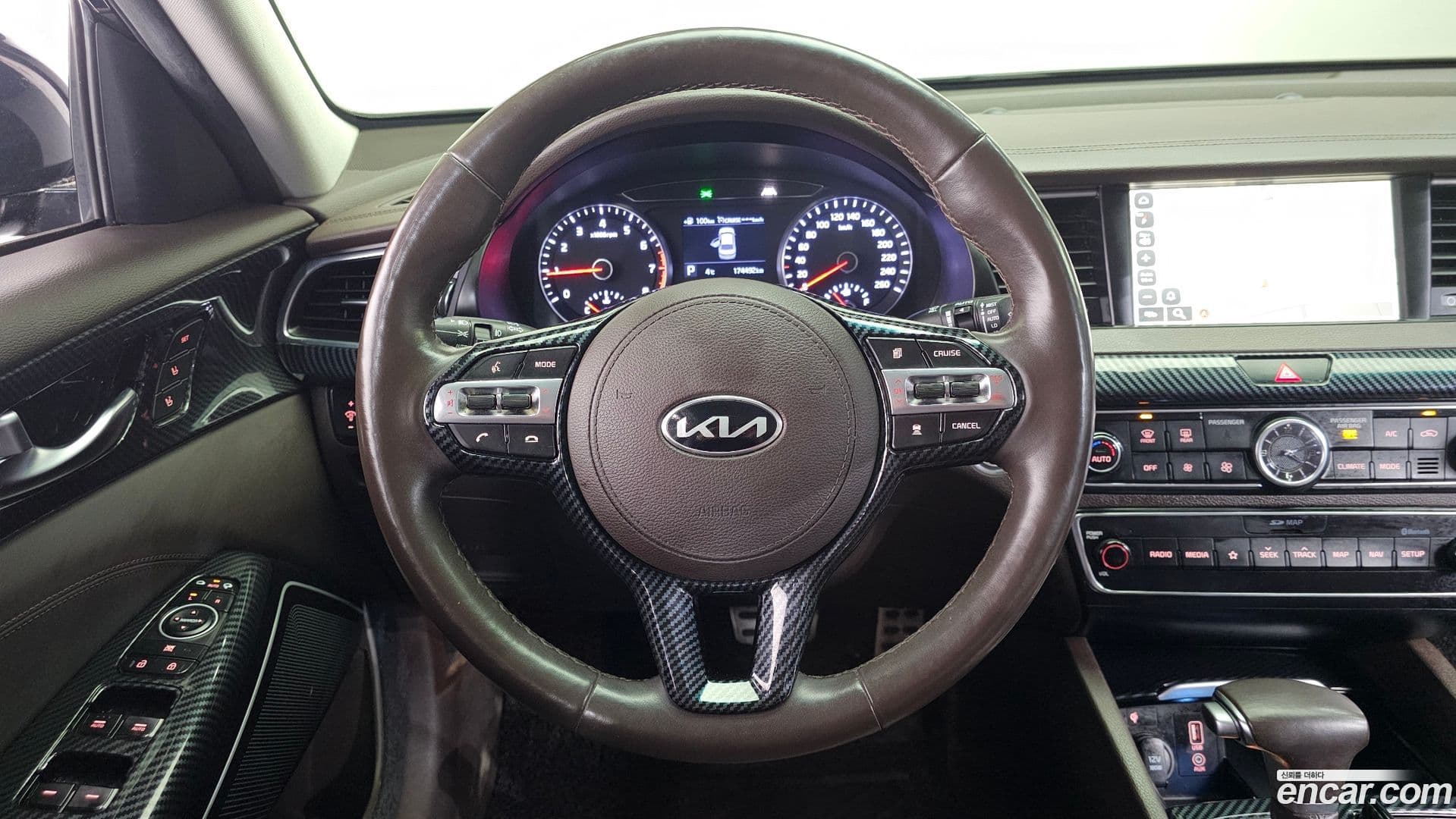 Main__Slider__Photo:K7 Kia 2019.0-12