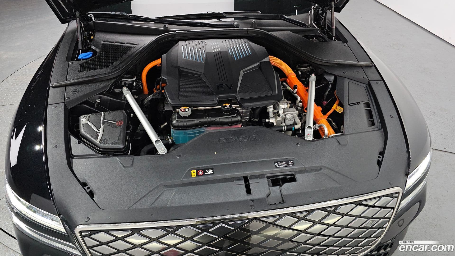 Main__Slider__Photo:G80 Genesis 2023.3-5