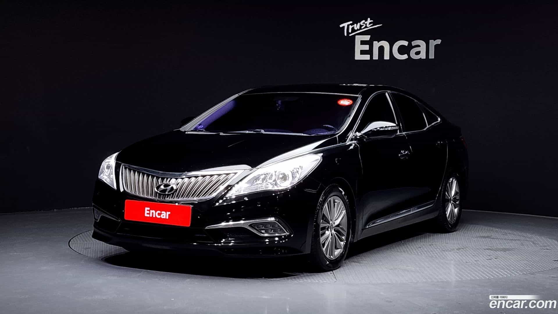 Grandeur Hyundai 2015.5-OUTER-001