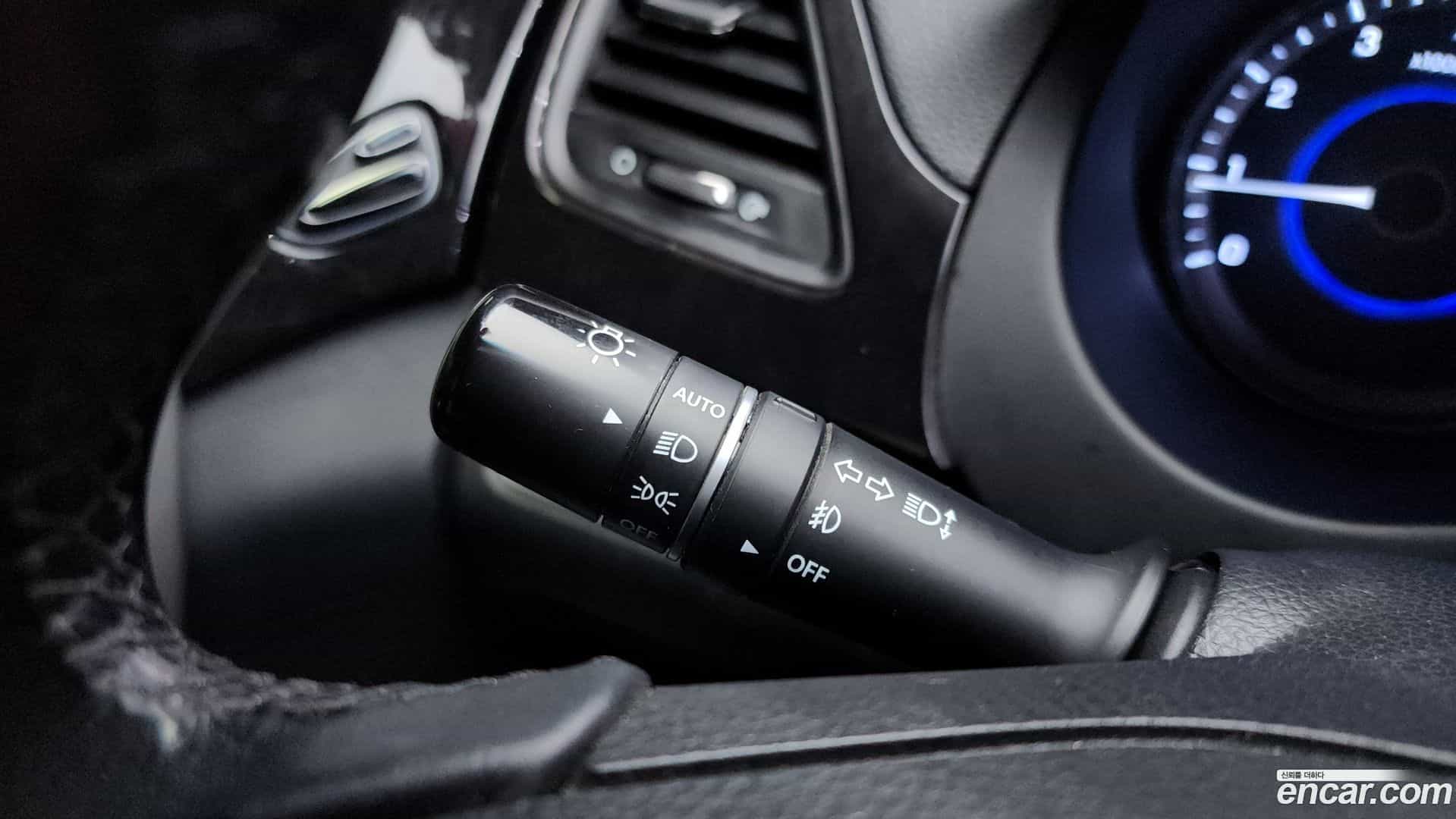 Grandeur Hyundai 2015.5-OPTION-022