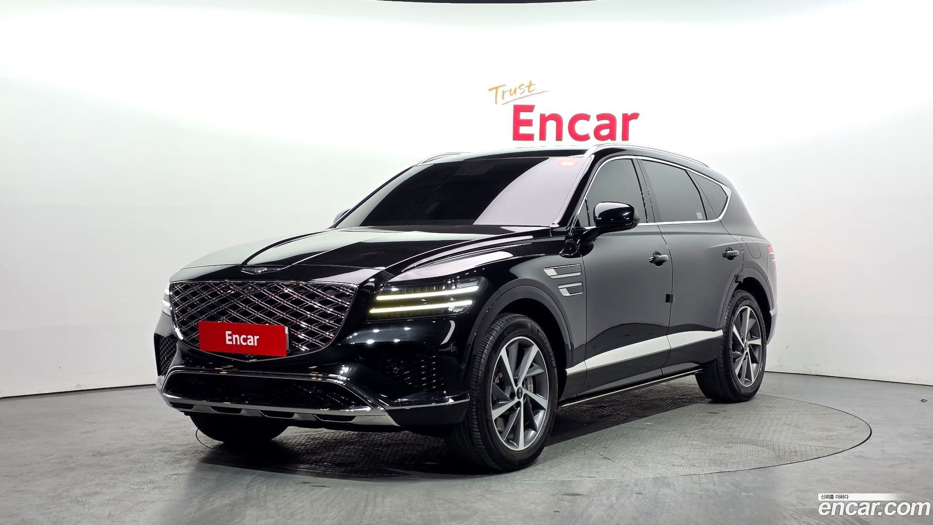 Main__Slider__Photo:GV80 Genesis 2024.2-0