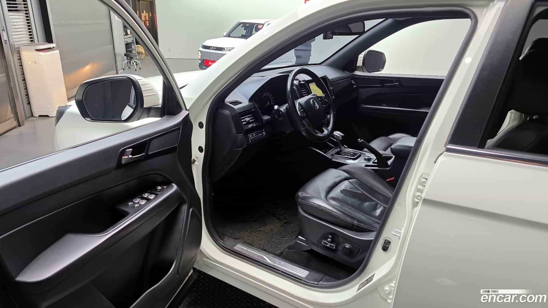 Rexton KG_Mobility_Ssangyong 2019.10-INNER-010