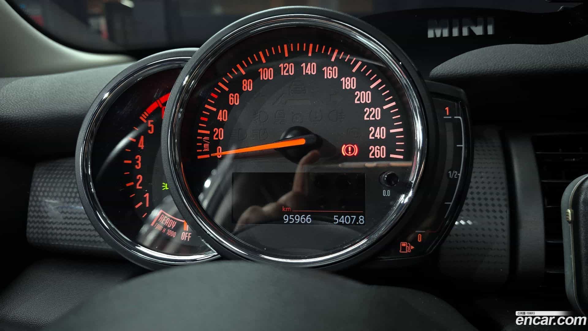 Cooper Mini 2019.2-INNER-008