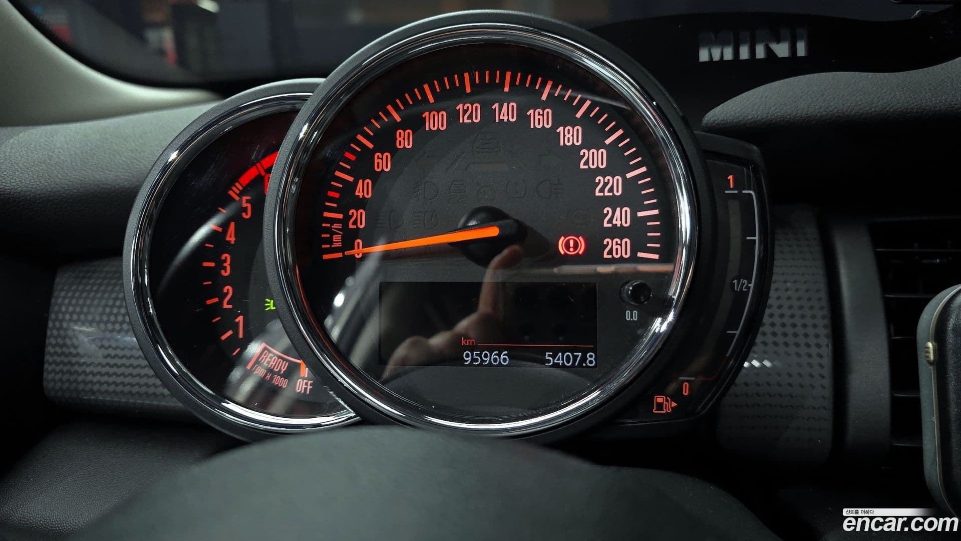 Main__Slider__Photo:Cooper Mini 2019.2-7