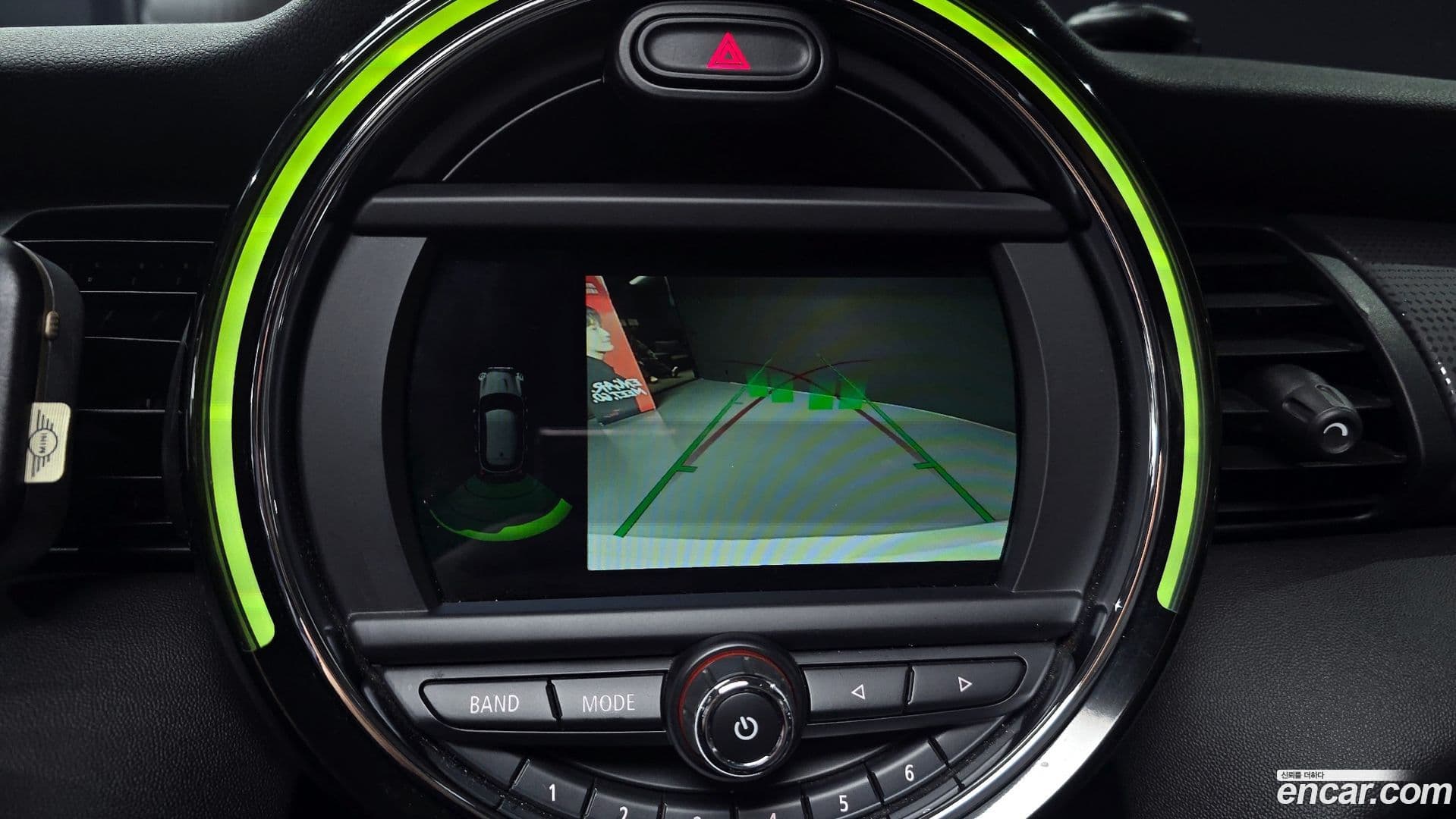 Main__Slider__Photo:Cooper Mini 2019.2-13