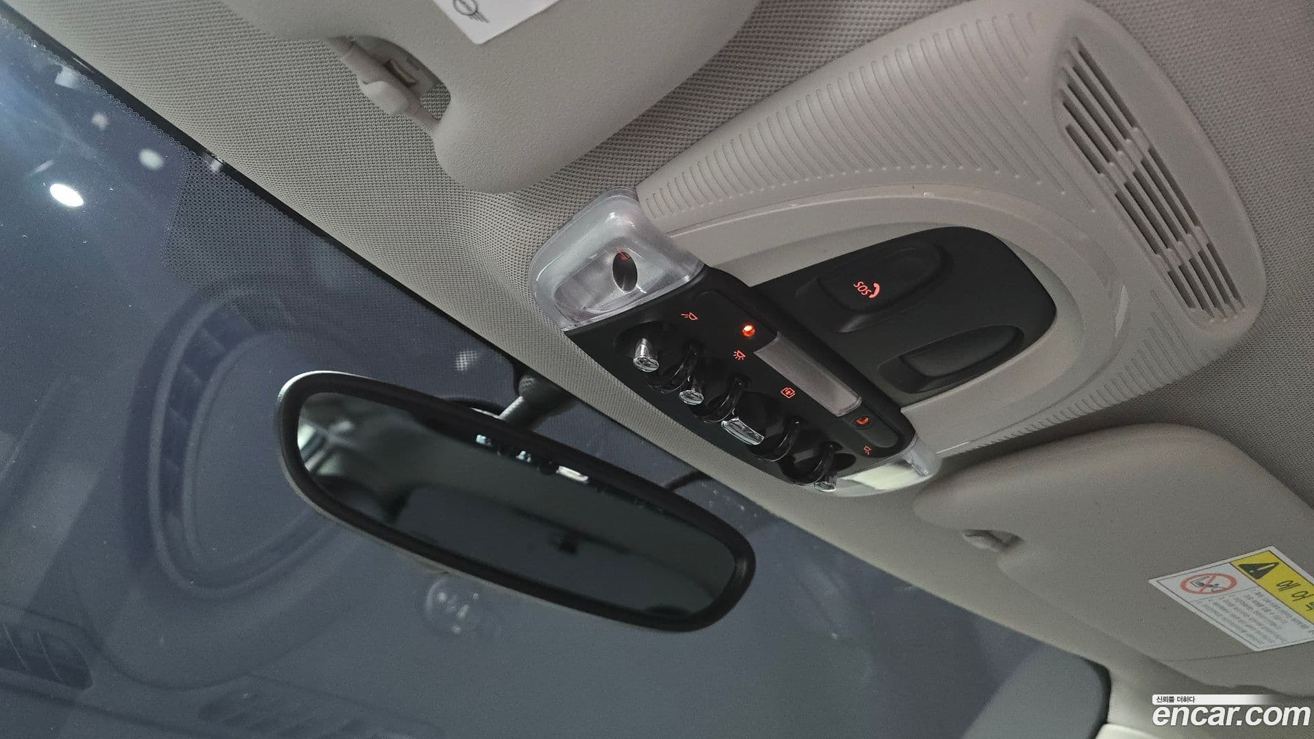 Main__Slider__Photo:Cooper Mini 2019.2-15