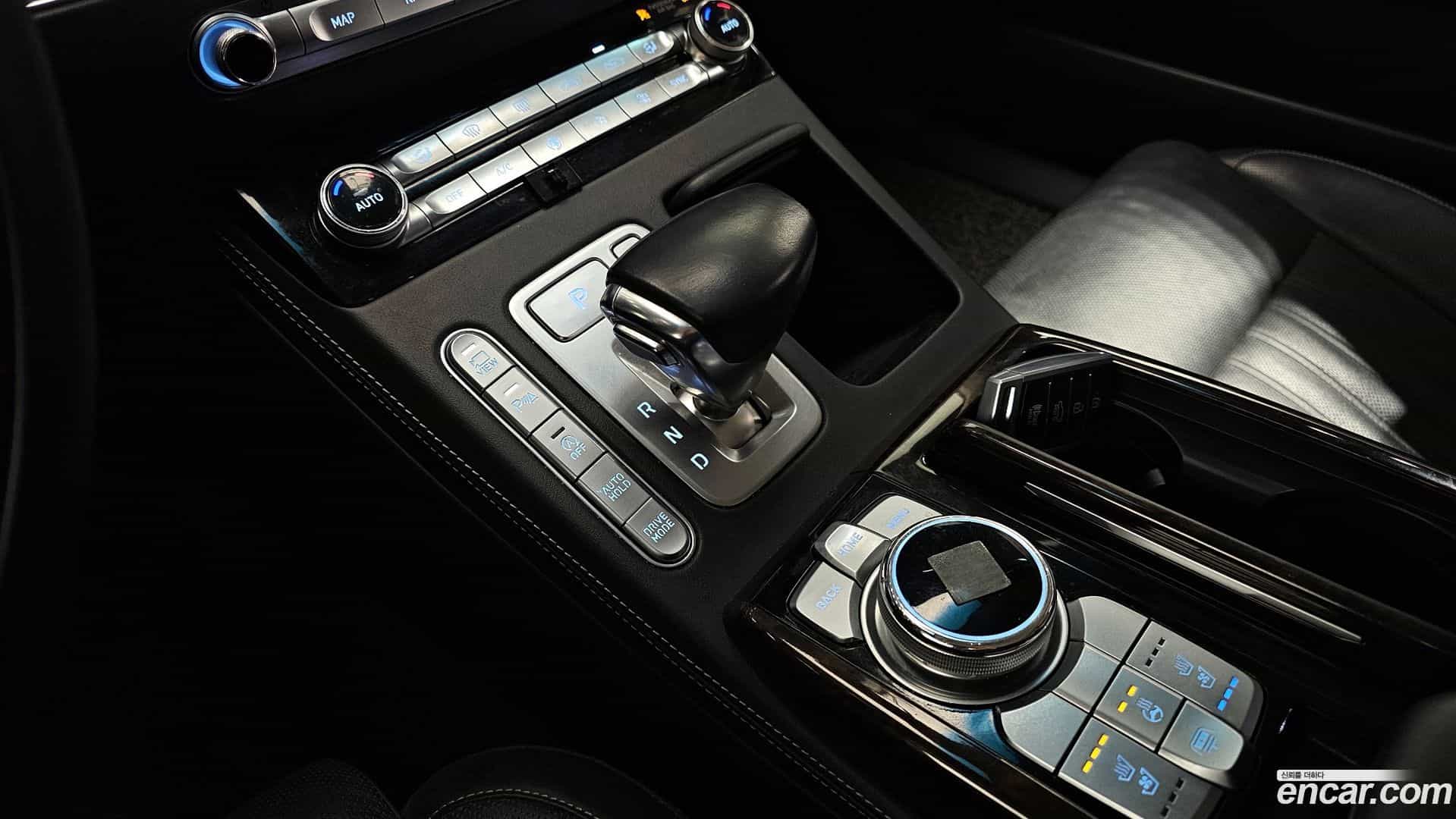 G90 Genesis 2019.3-INNER-009