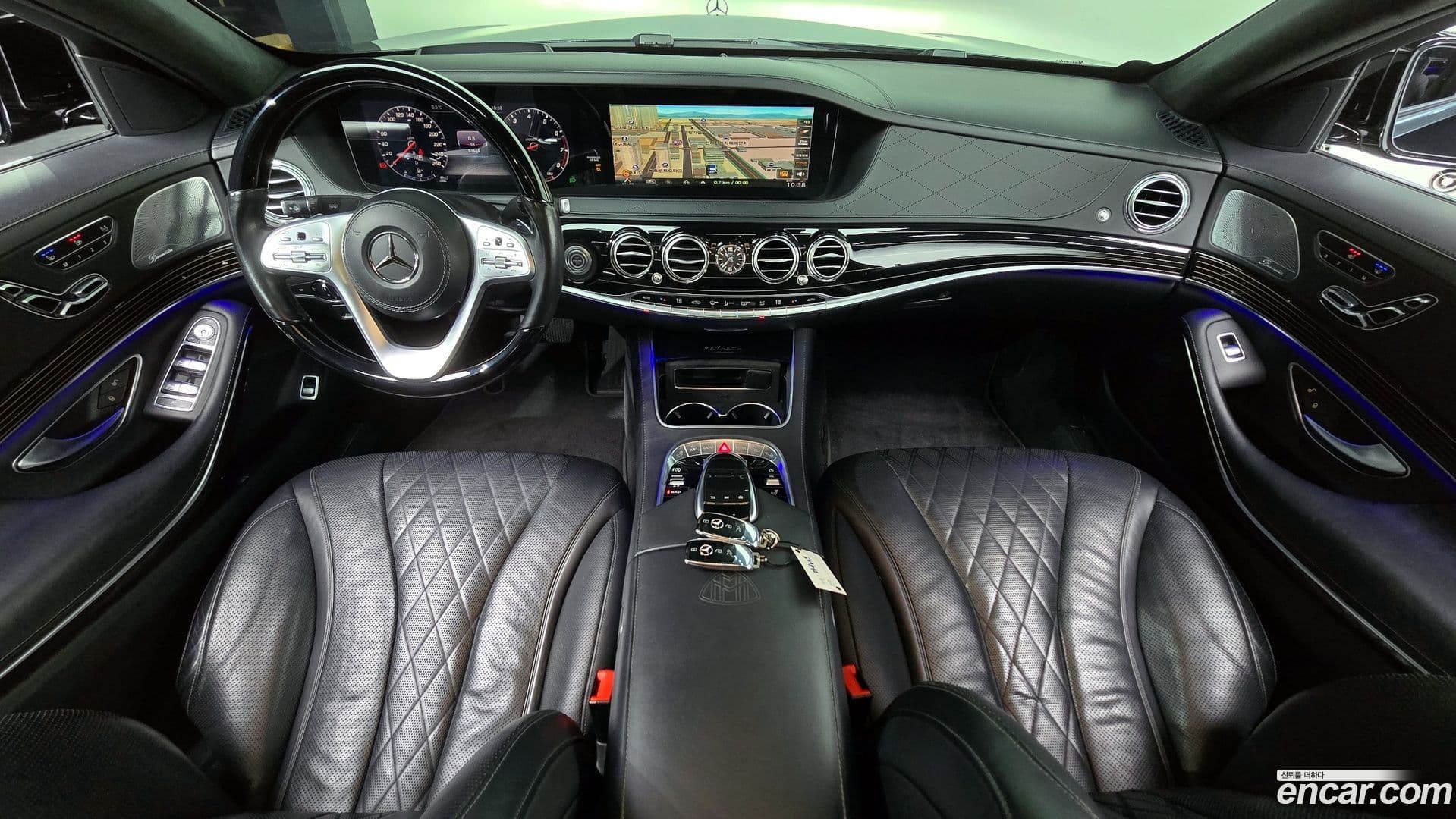 Main__Slider__Photo:S-Class Mercedes-Benz 2018.11-6