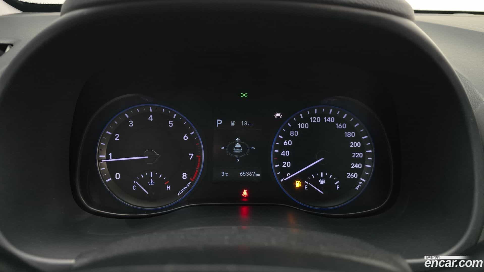 Kona Hyundai 2019.10-INNER-008