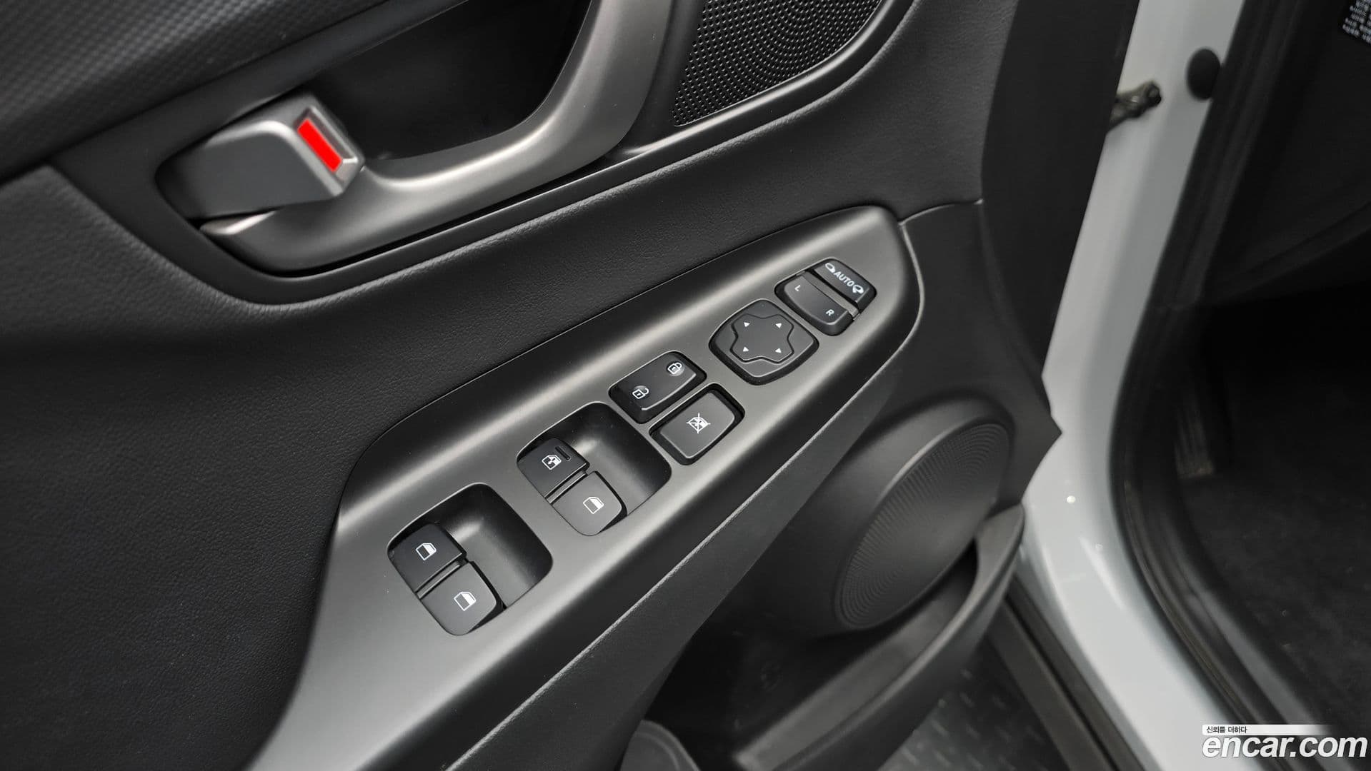 Main__Slider__Photo:Kona Hyundai 2019.10-16