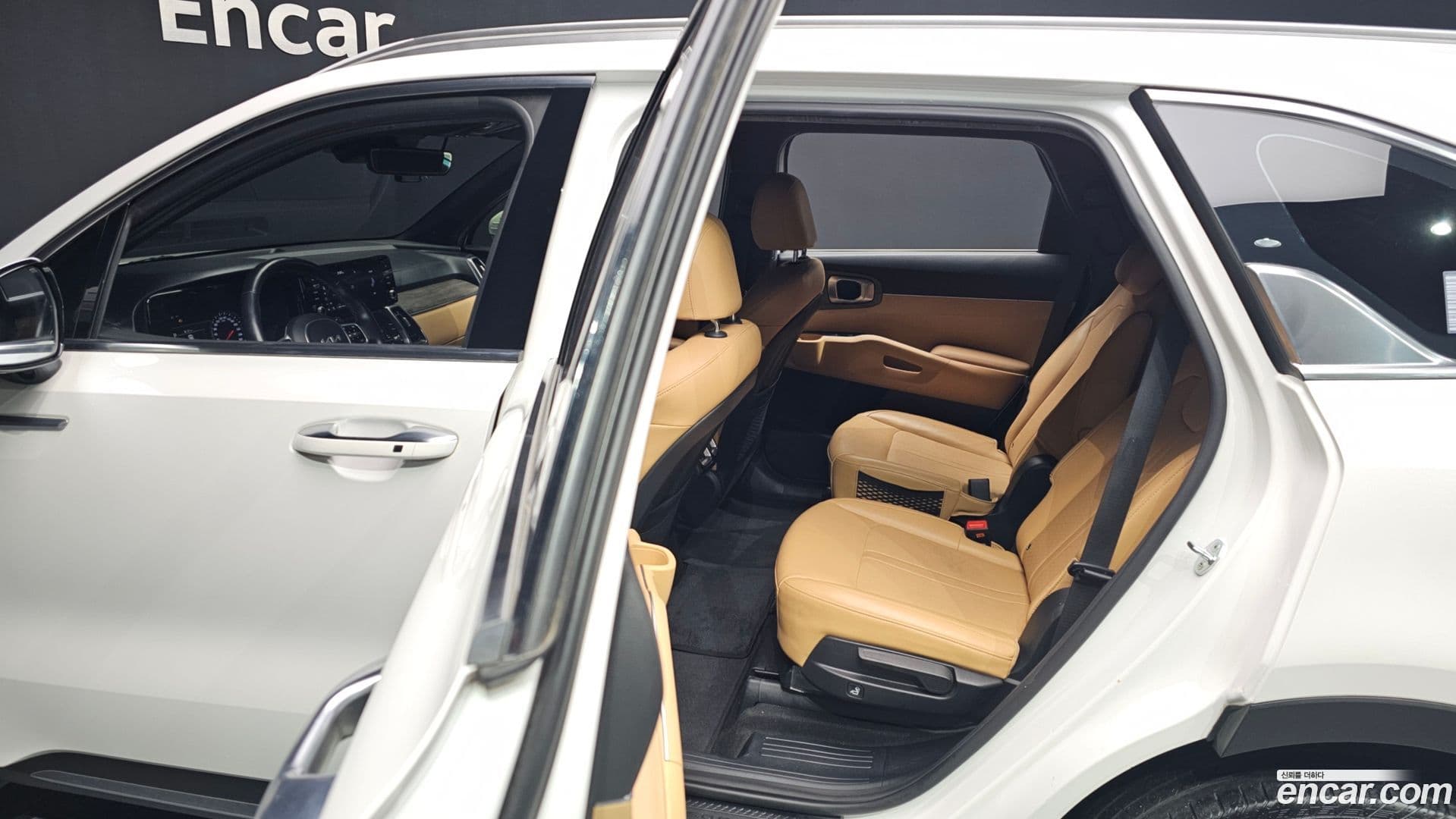 Main__Slider__Photo:Sorento Kia 2021.11-12