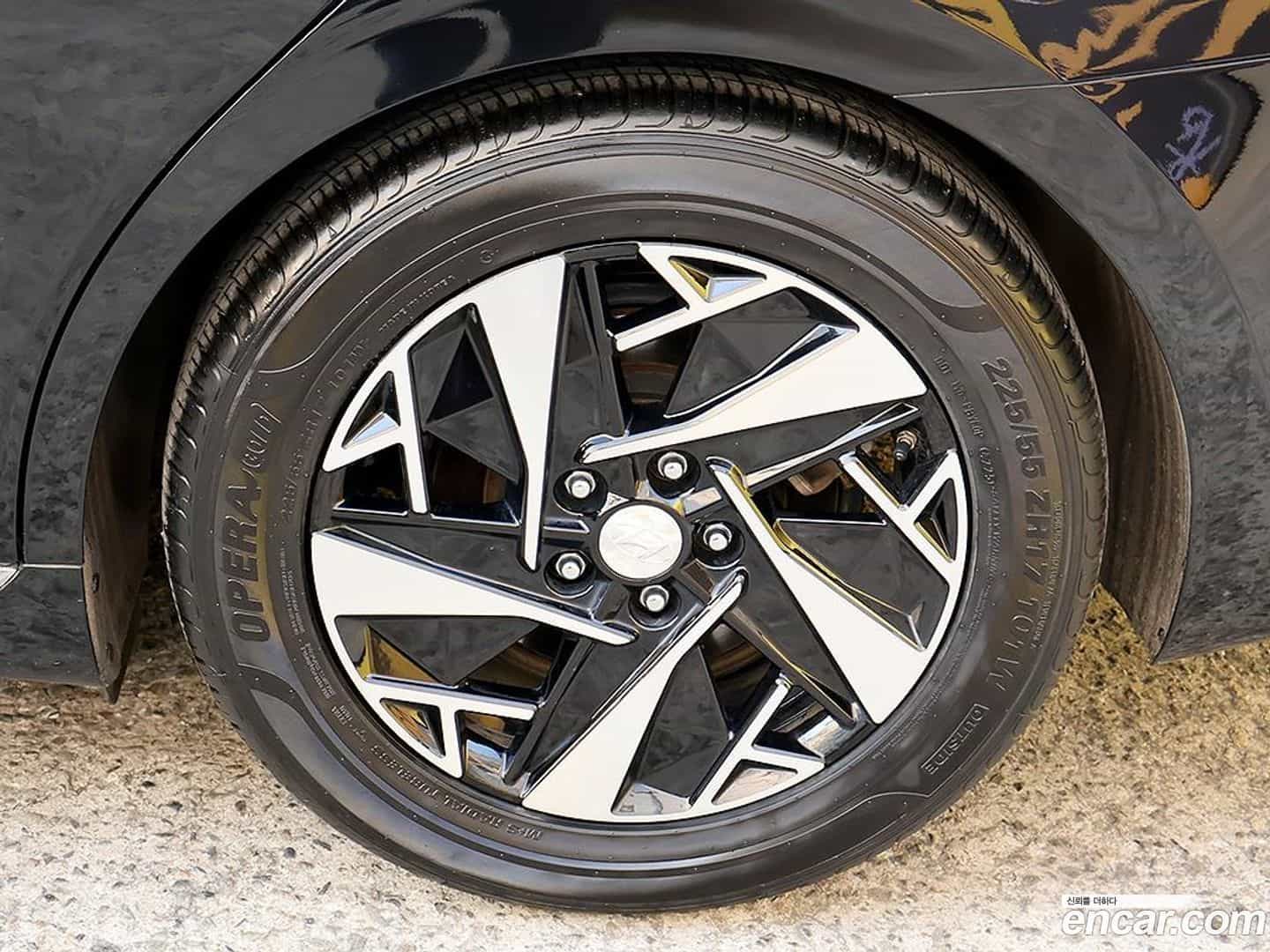 Grandeur Hyundai 2022.6-OUTER-005