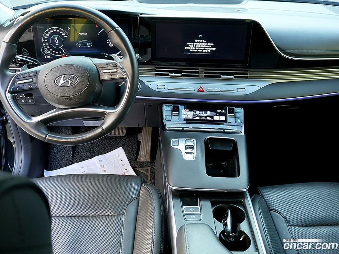 Main__Slider__Photo:Grandeur Hyundai 2022.6-6