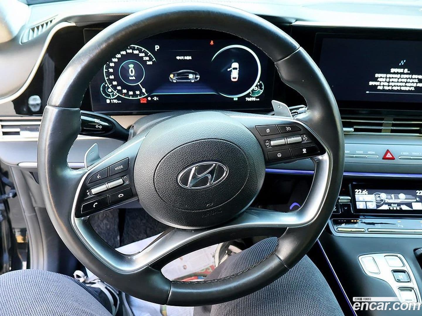 Main__Slider__Photo:Grandeur Hyundai 2022.6-11
