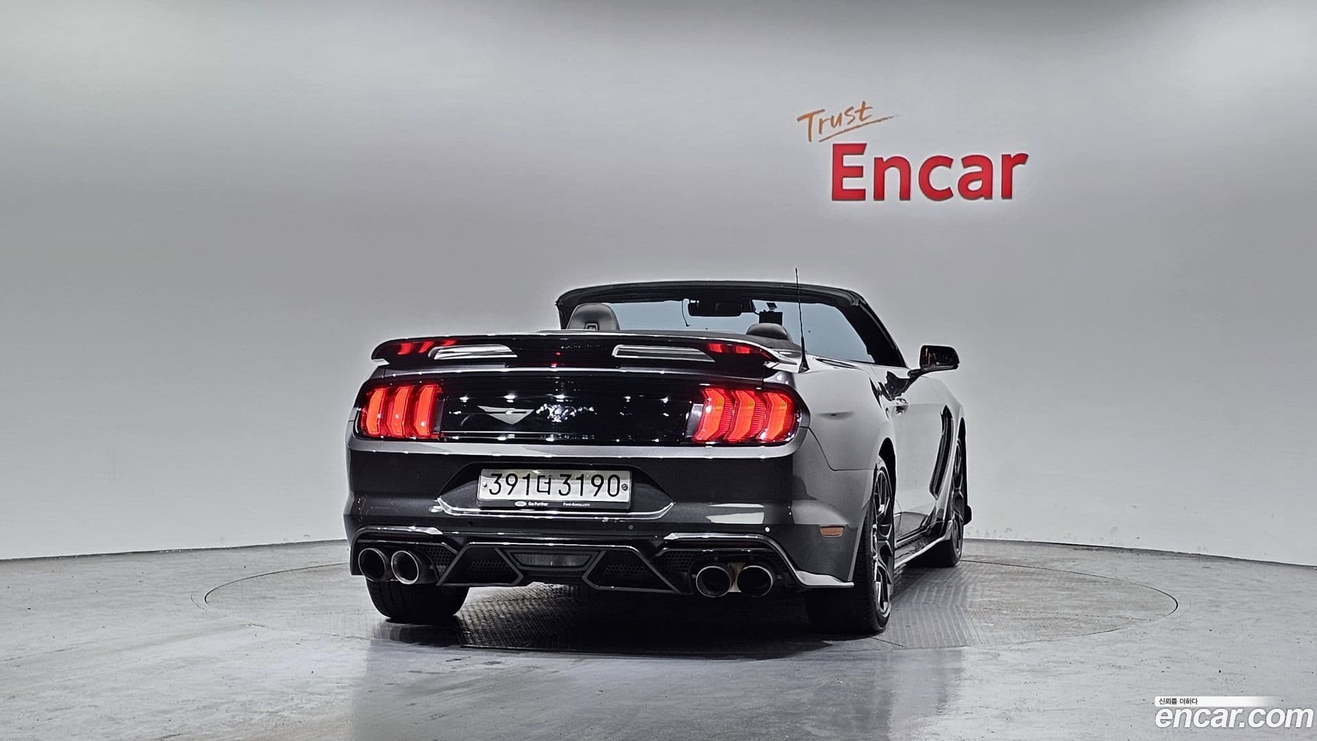 Main__Slider__Photo:Mustang Ford 2020.3-3