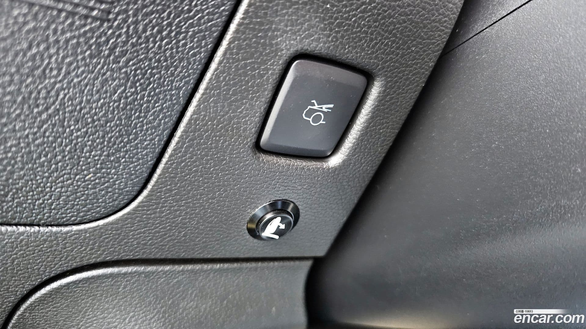 Main__Slider__Photo:Mustang Ford 2020.3-16