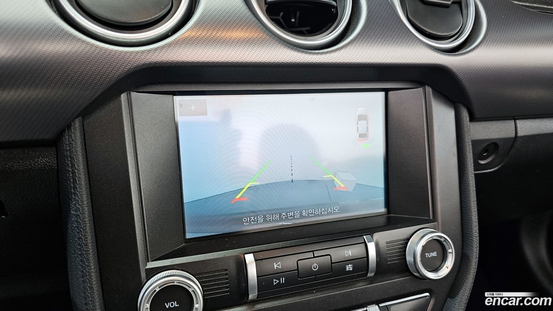 Main__Slider__Photo:Mustang Ford 2020.3-17