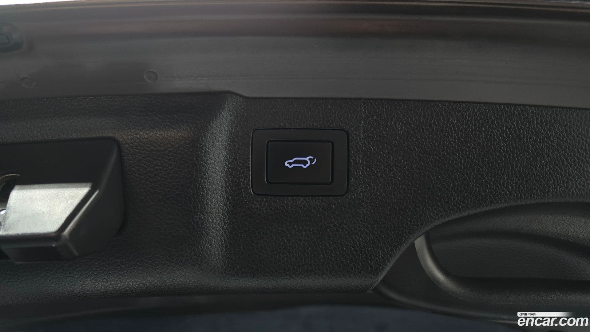 Main__Slider__Photo:Maxcruz Hyundai 2015.2-19