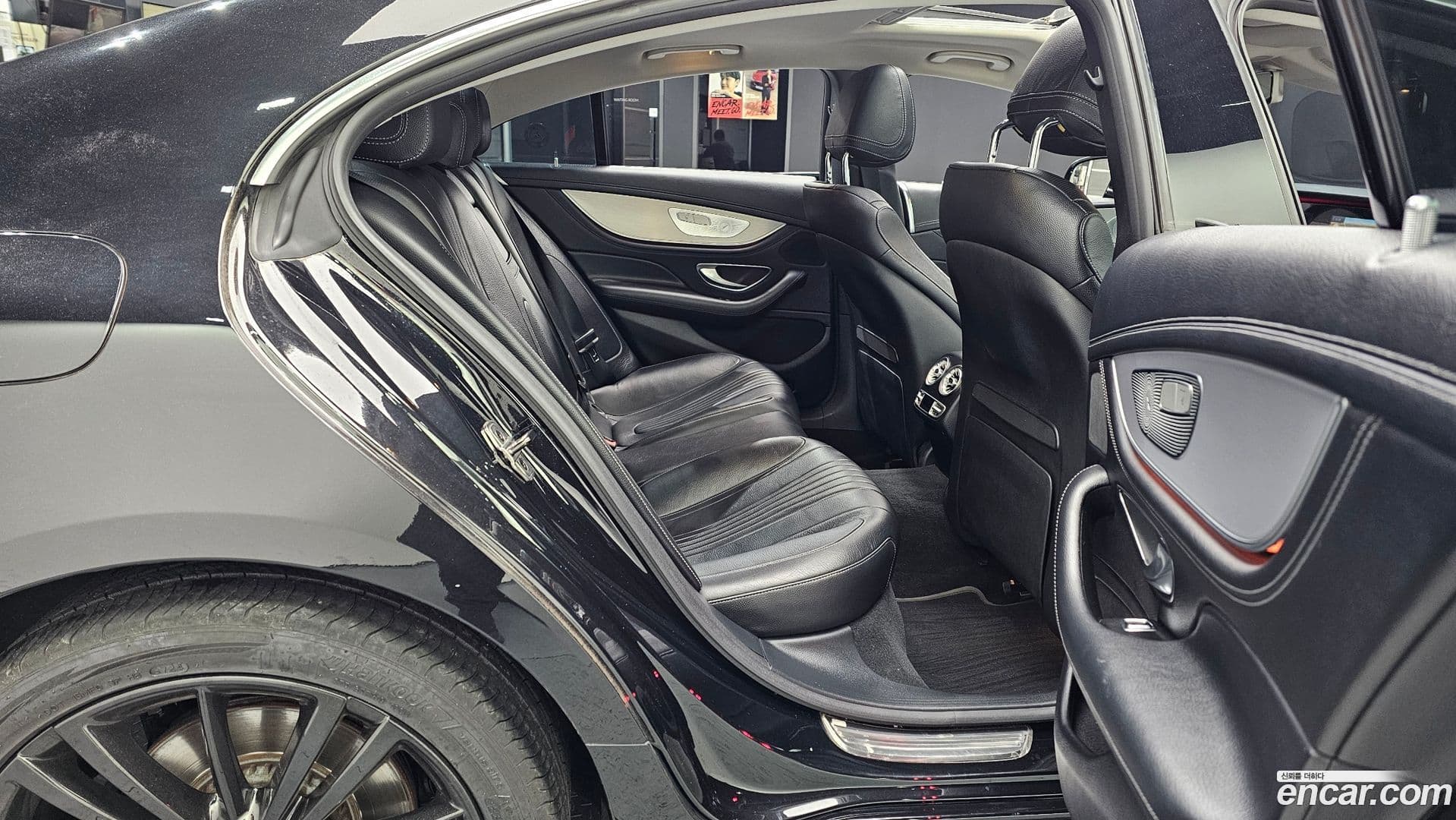 Main__Slider__Photo:CLS-Class Mercedes-Benz 2018.11-11