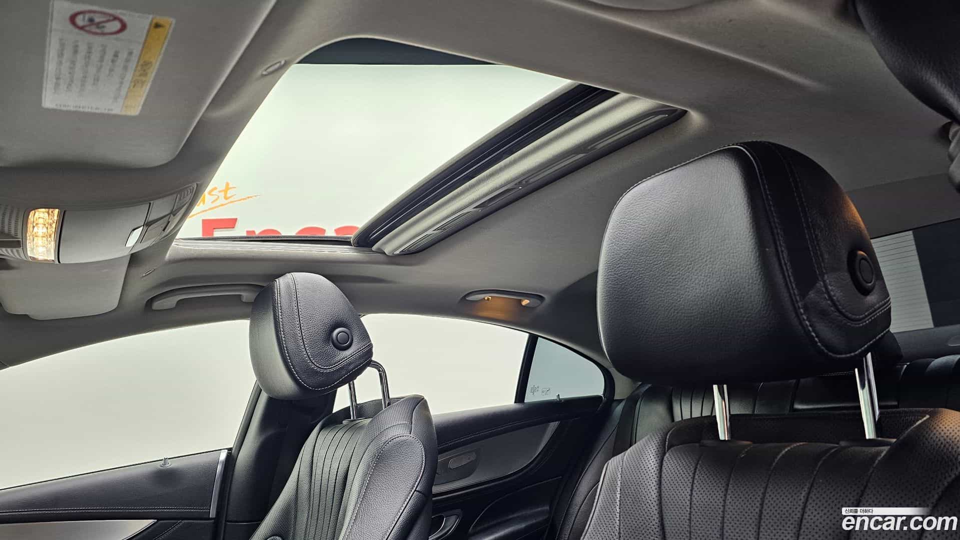 CLS-Class Mercedes-Benz 2018.11-OPTION-023