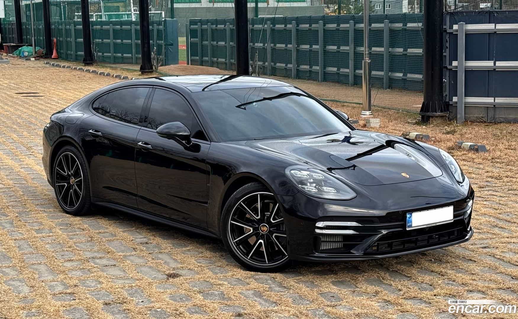 Panamera Porsche 2021.2-OUTER-004