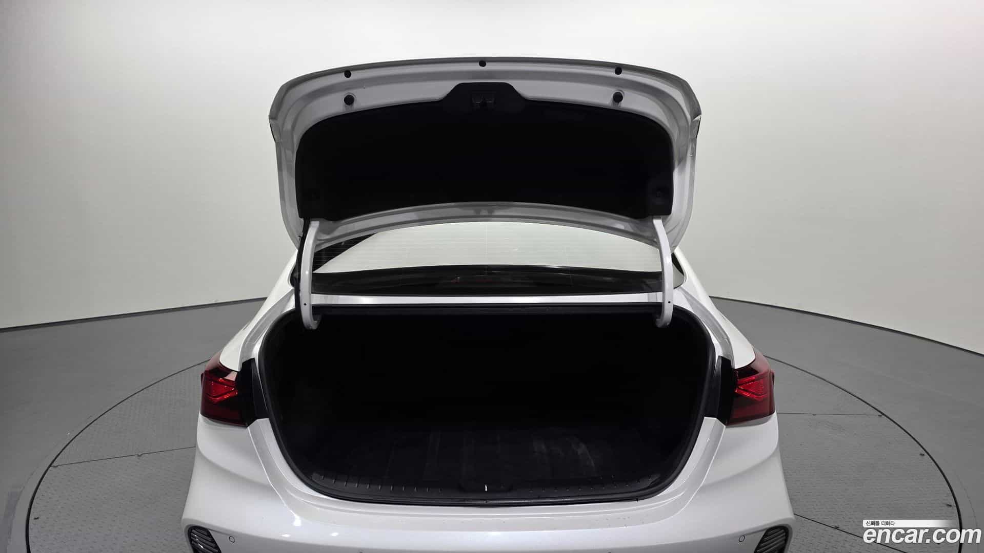 K3 Kia 2021.6-OPTION-024