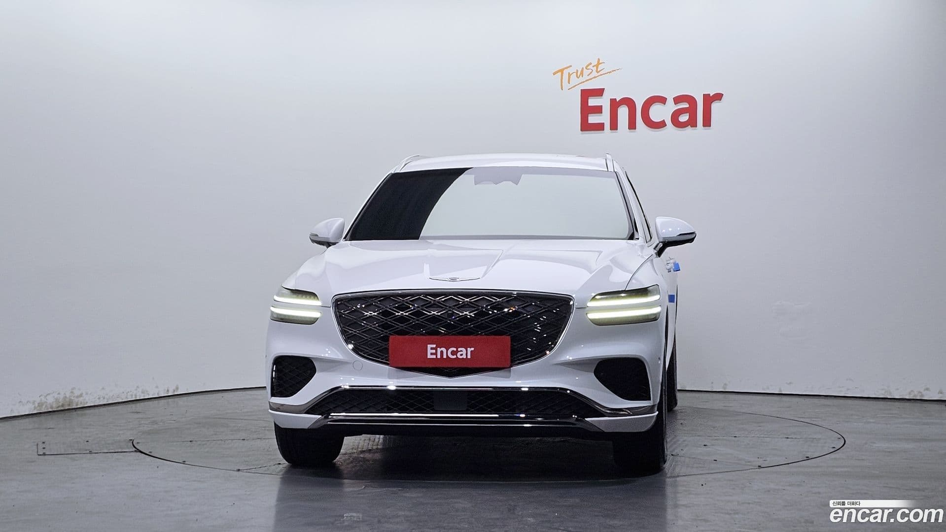 Main__Slider__Photo:GV70 Genesis 2025.2-2