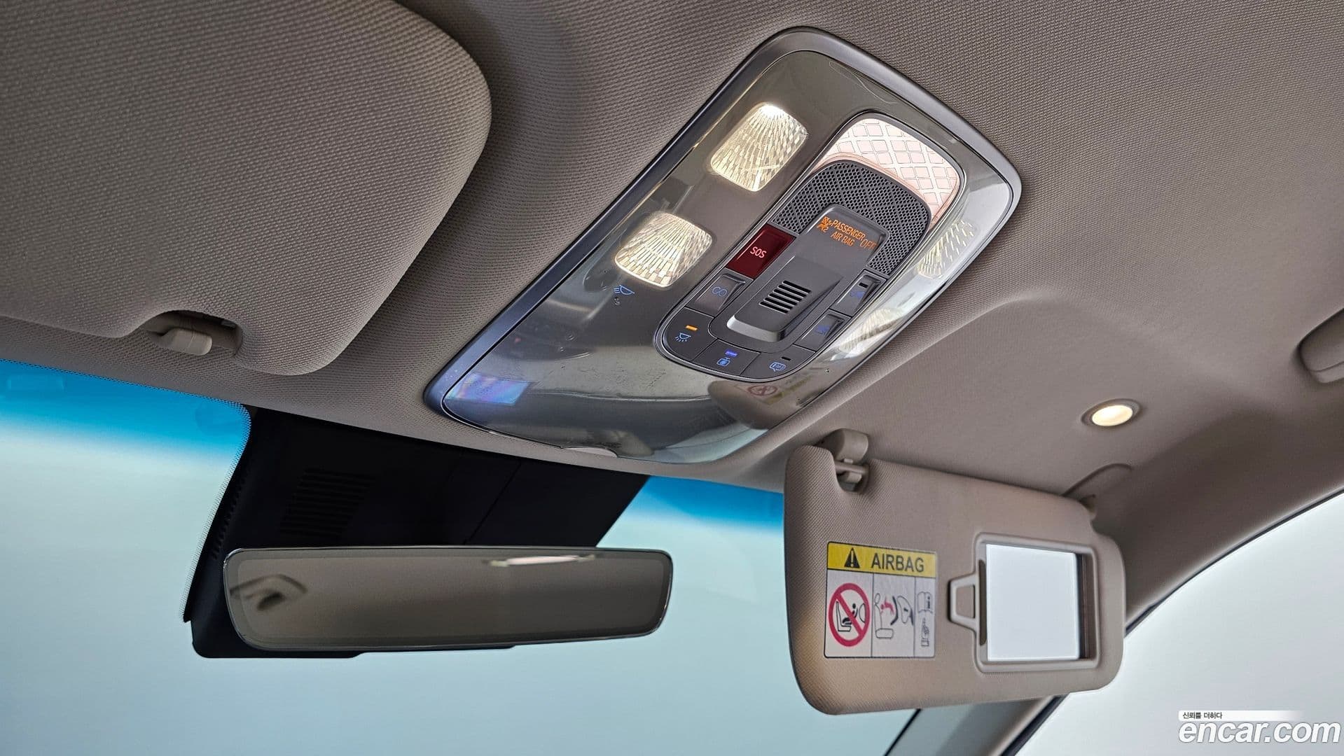 Main__Slider__Photo:GV70 Genesis 2025.2-16