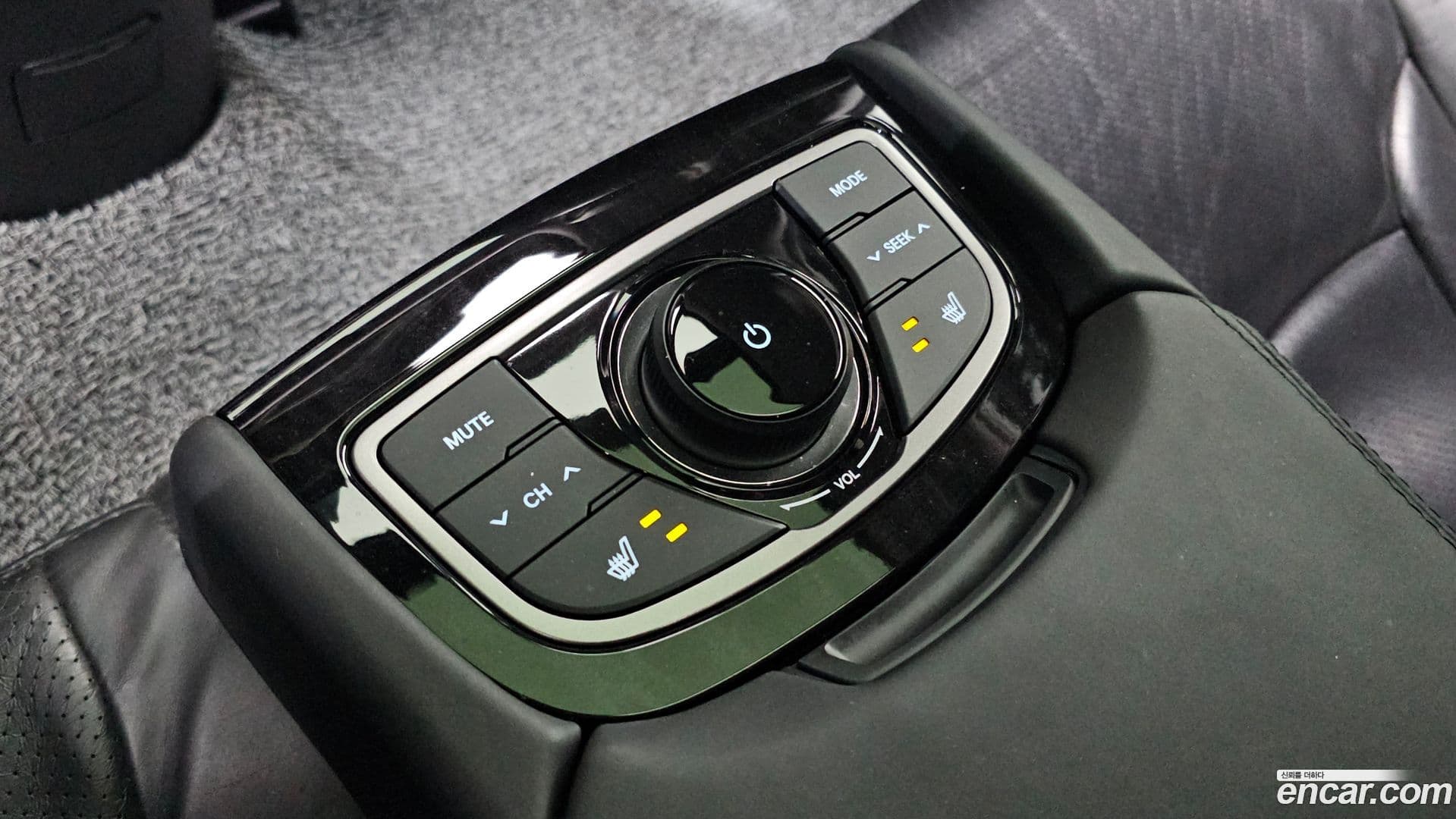 Main__Slider__Photo:Grandeur Hyundai 2014.0-19