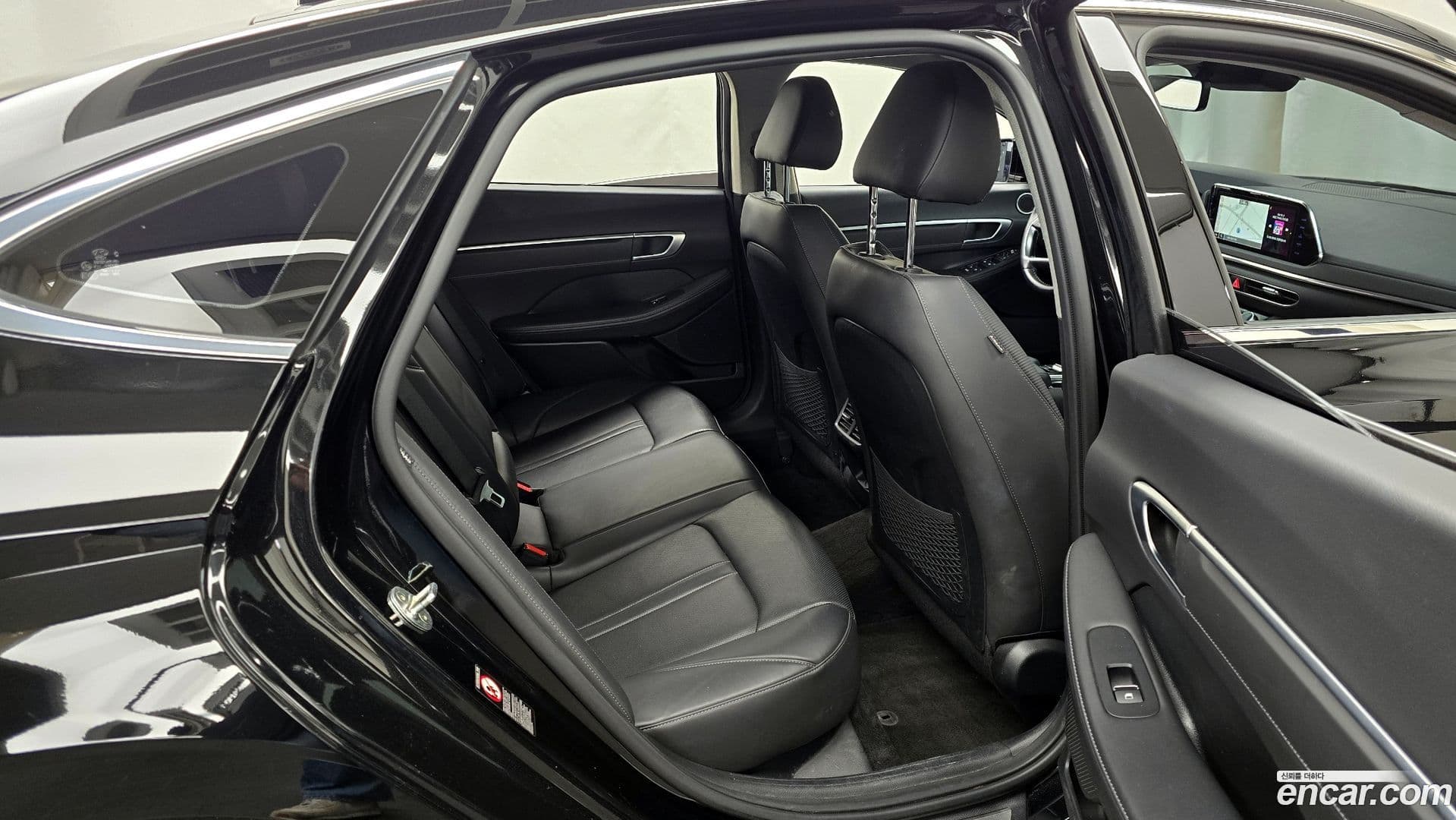 Main__Slider__Photo:Sonata Hyundai 2022.0-11