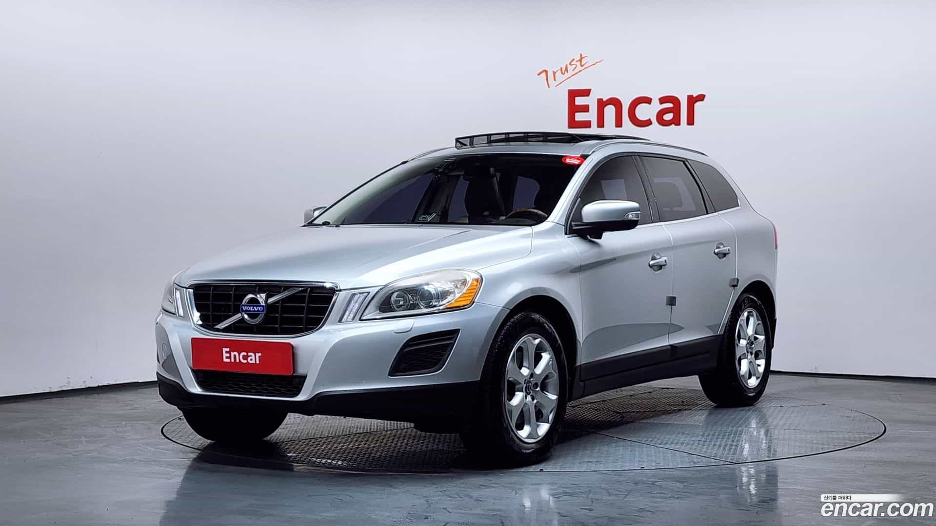 XC60 Volvo 2011.4-OUTER-001