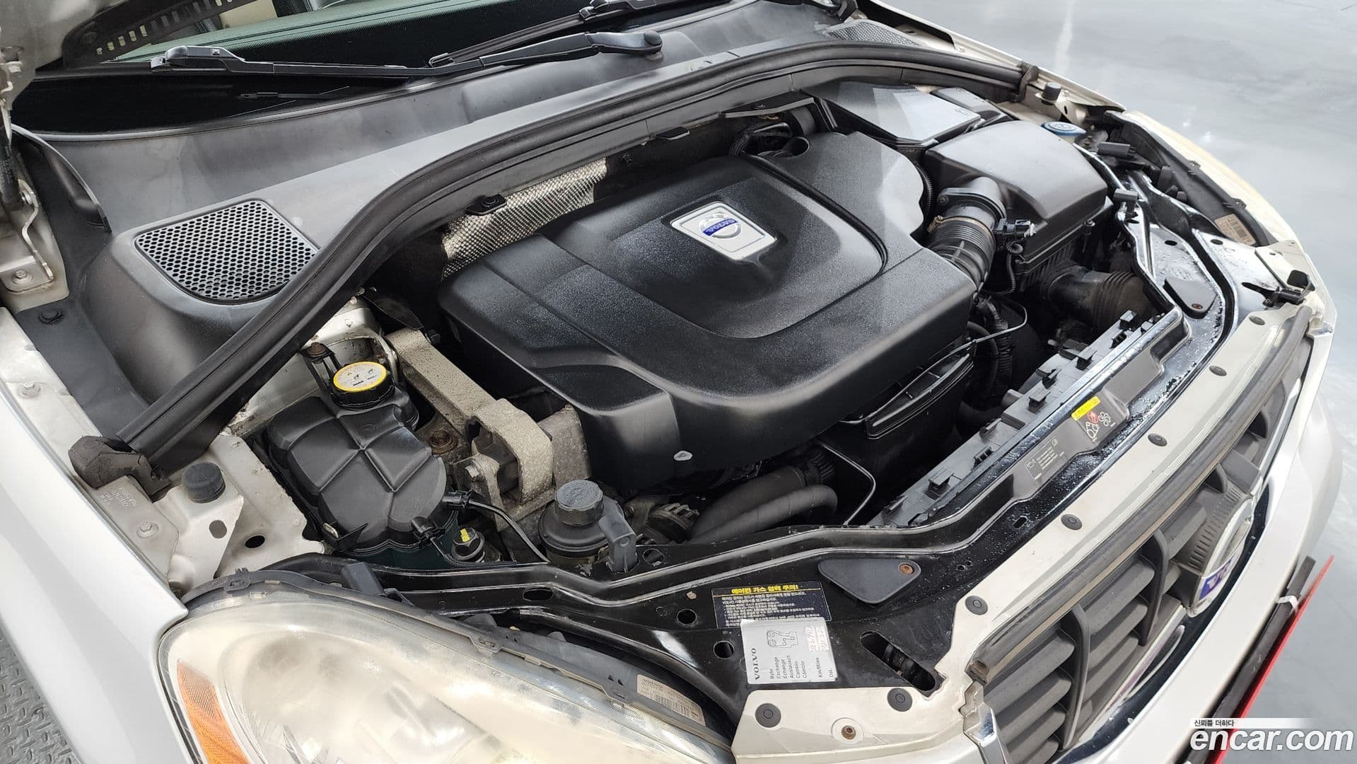 Main__Slider__Photo:XC60 Volvo 2011.4-5