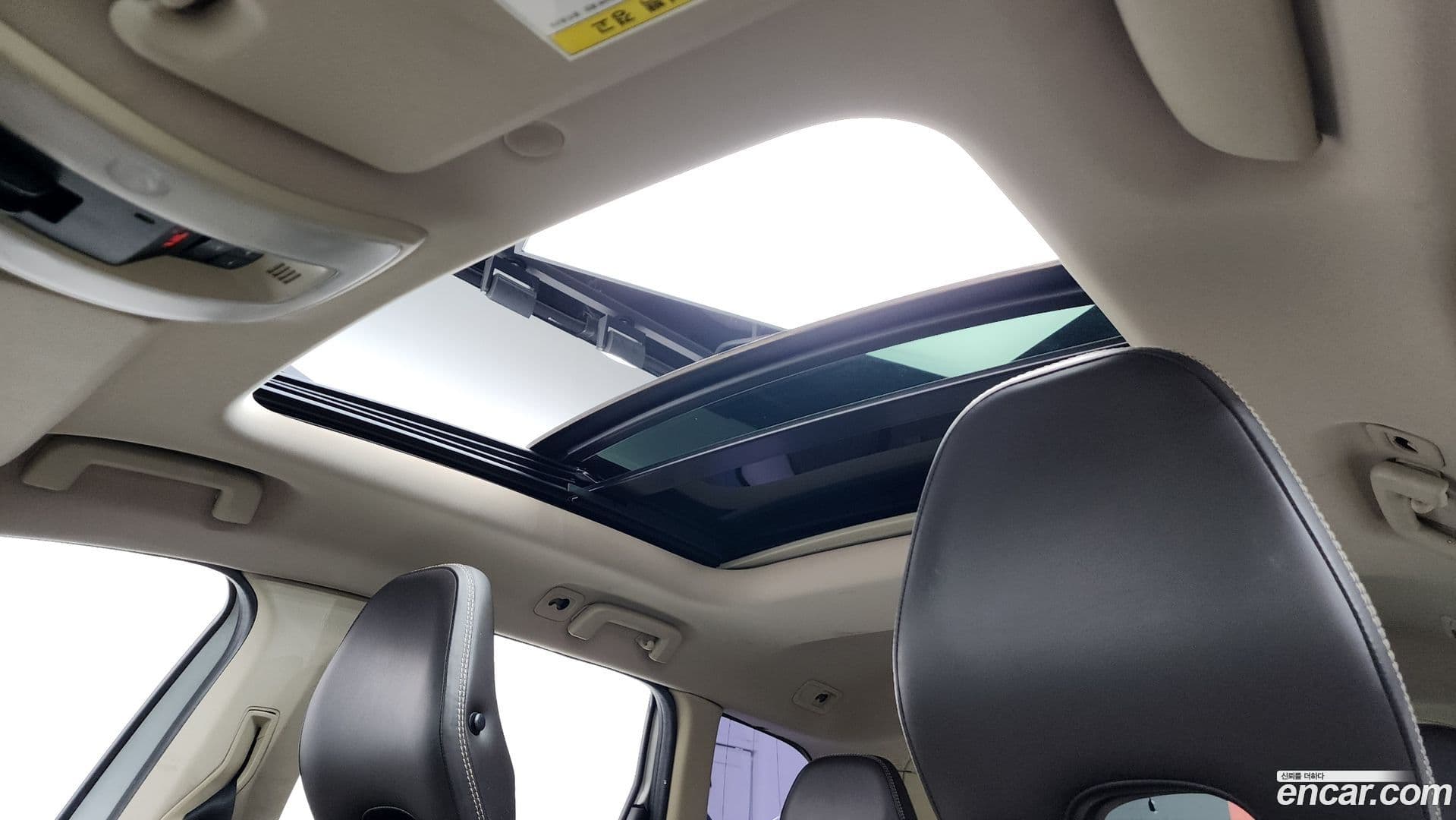 Main__Slider__Photo:XC60 Volvo 2011.4-18