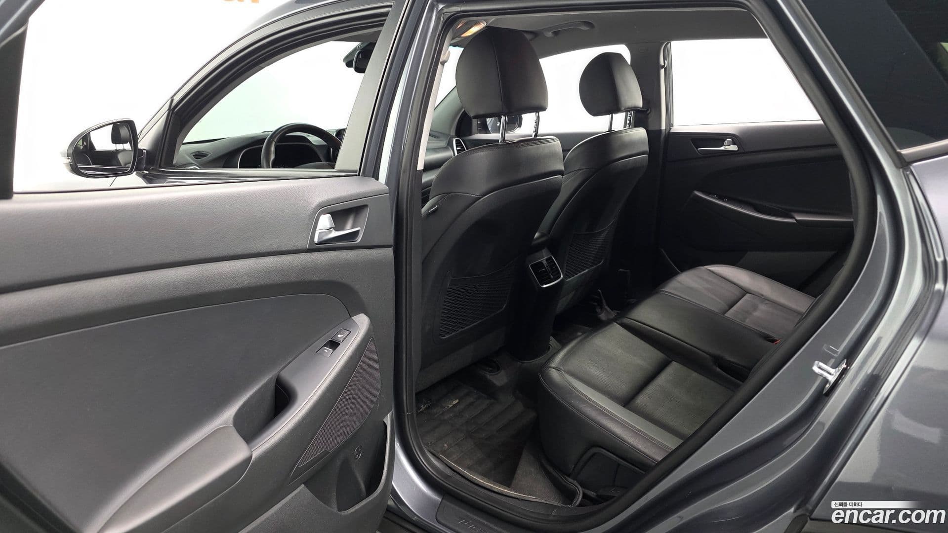 Main__Slider__Photo:Tucson Hyundai 2018.11-11