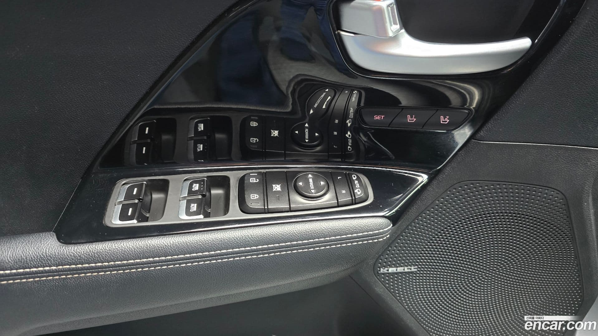 Main__Slider__Photo:Niro Kia 2021.9-13