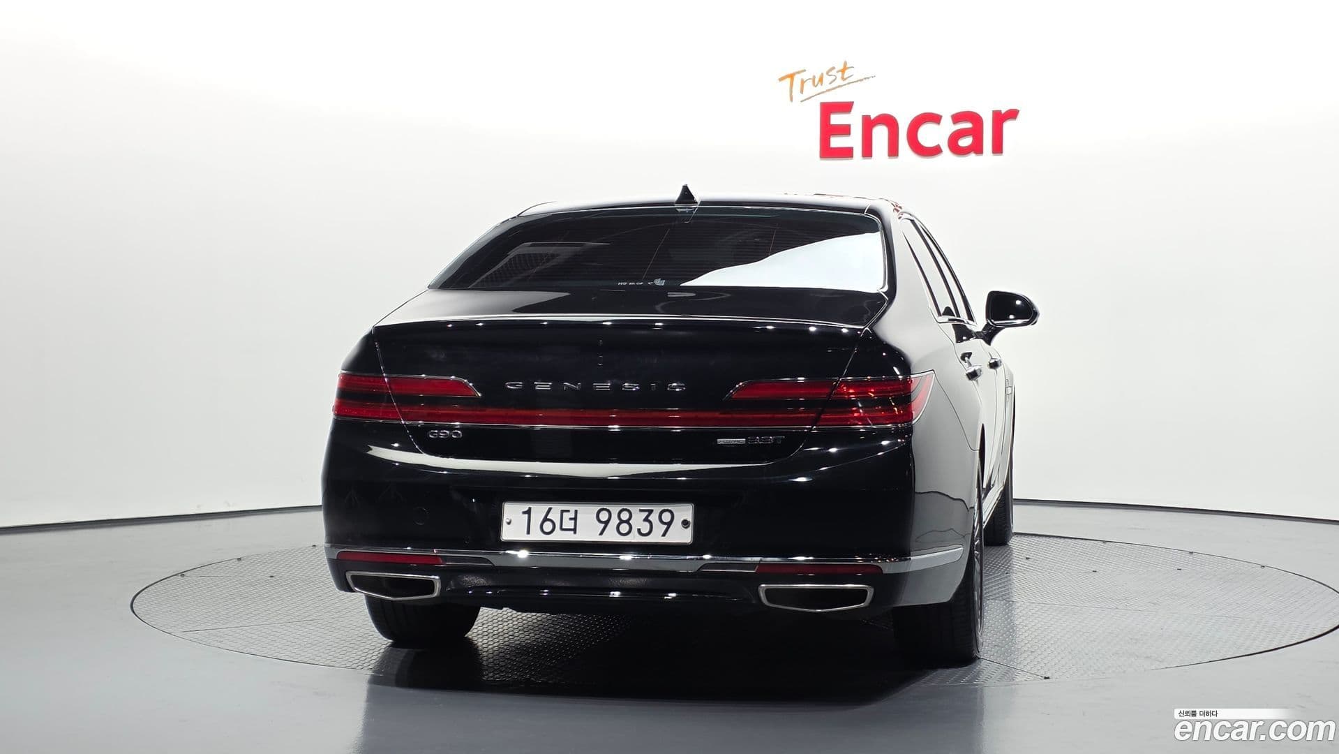 Main__Slider__Photo:G90 Genesis 2019.7-3