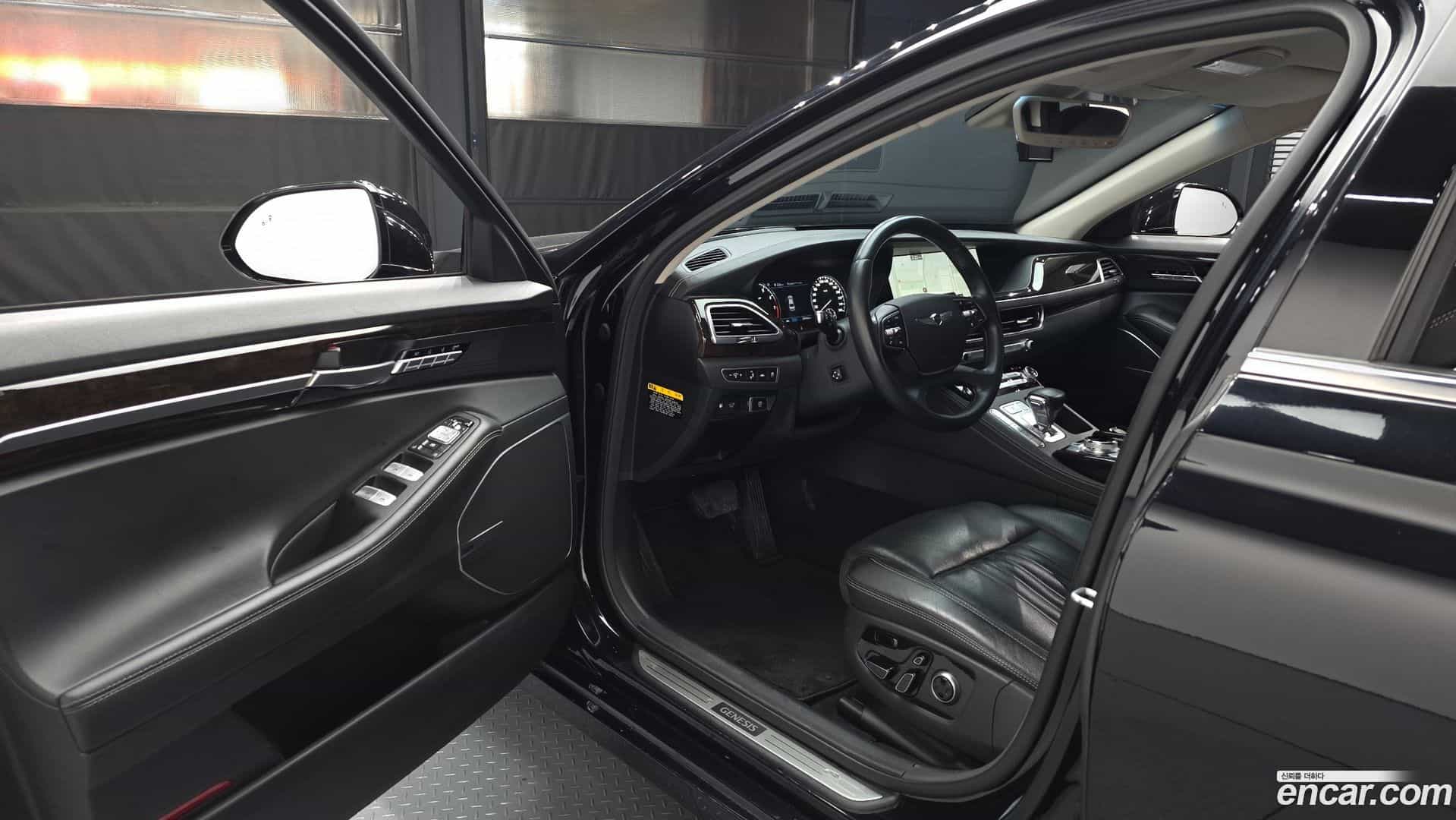 G90 Genesis 2019.7-INNER-010