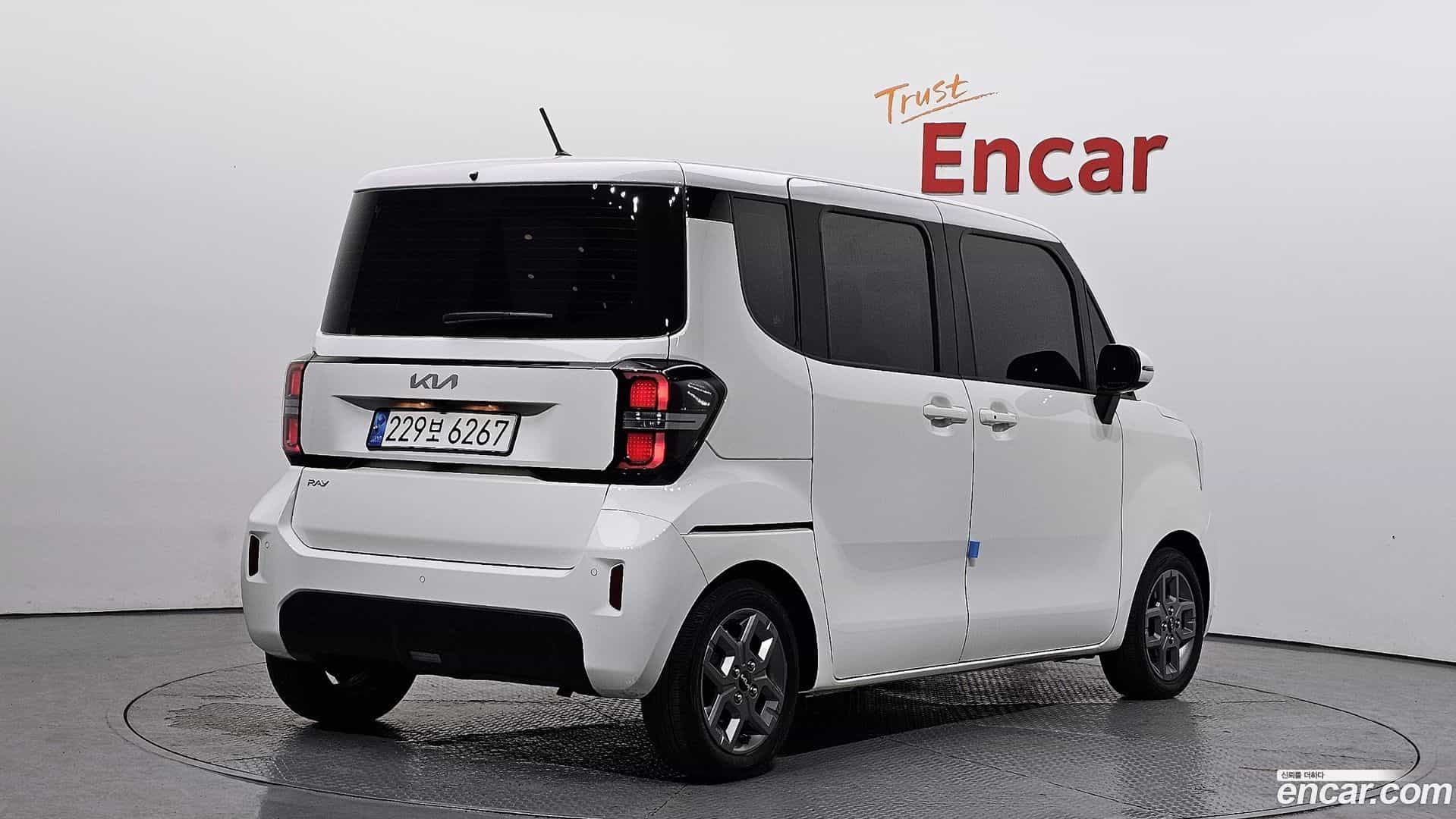 RAY Kia 2022.11-OUTER-002