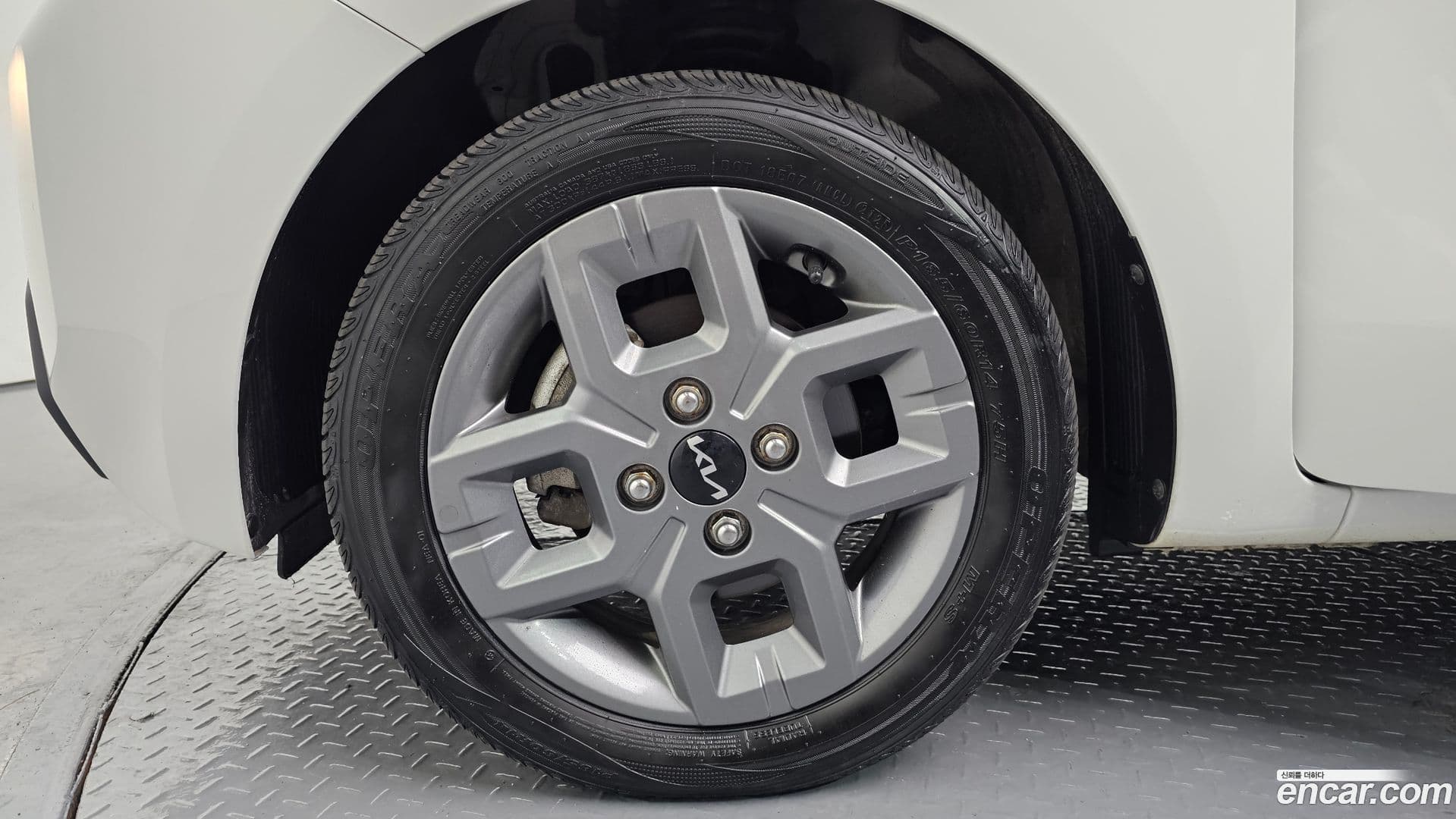 Main__Slider__Photo:RAY Kia 2022.11-4