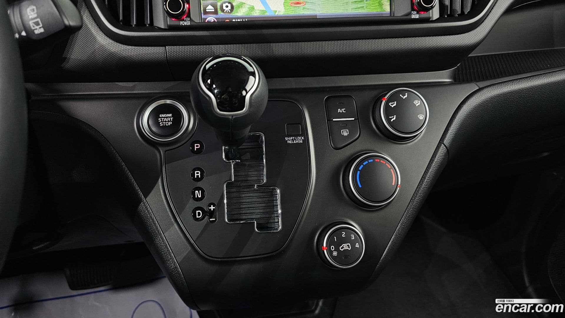 Main__Slider__Photo:RAY Kia 2022.11-8