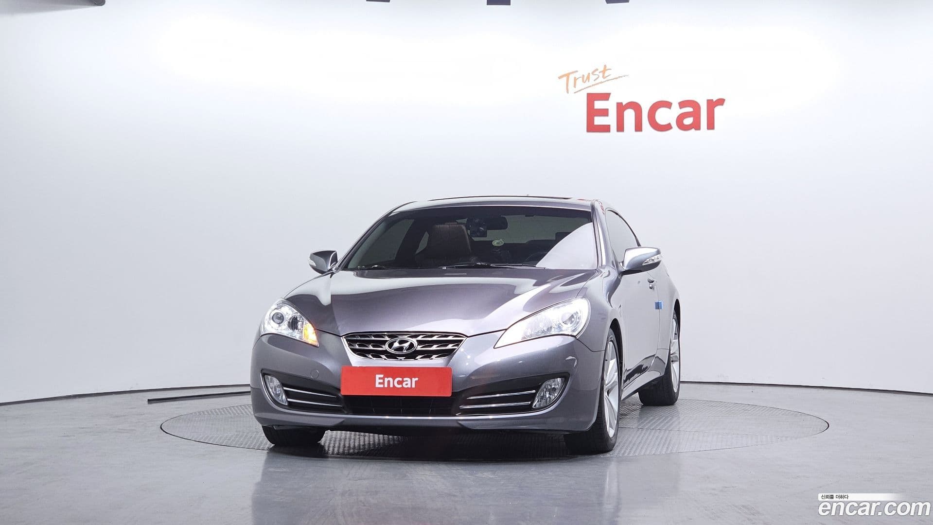 Main__Slider__Photo:Genesis Hyundai 2010.2-2