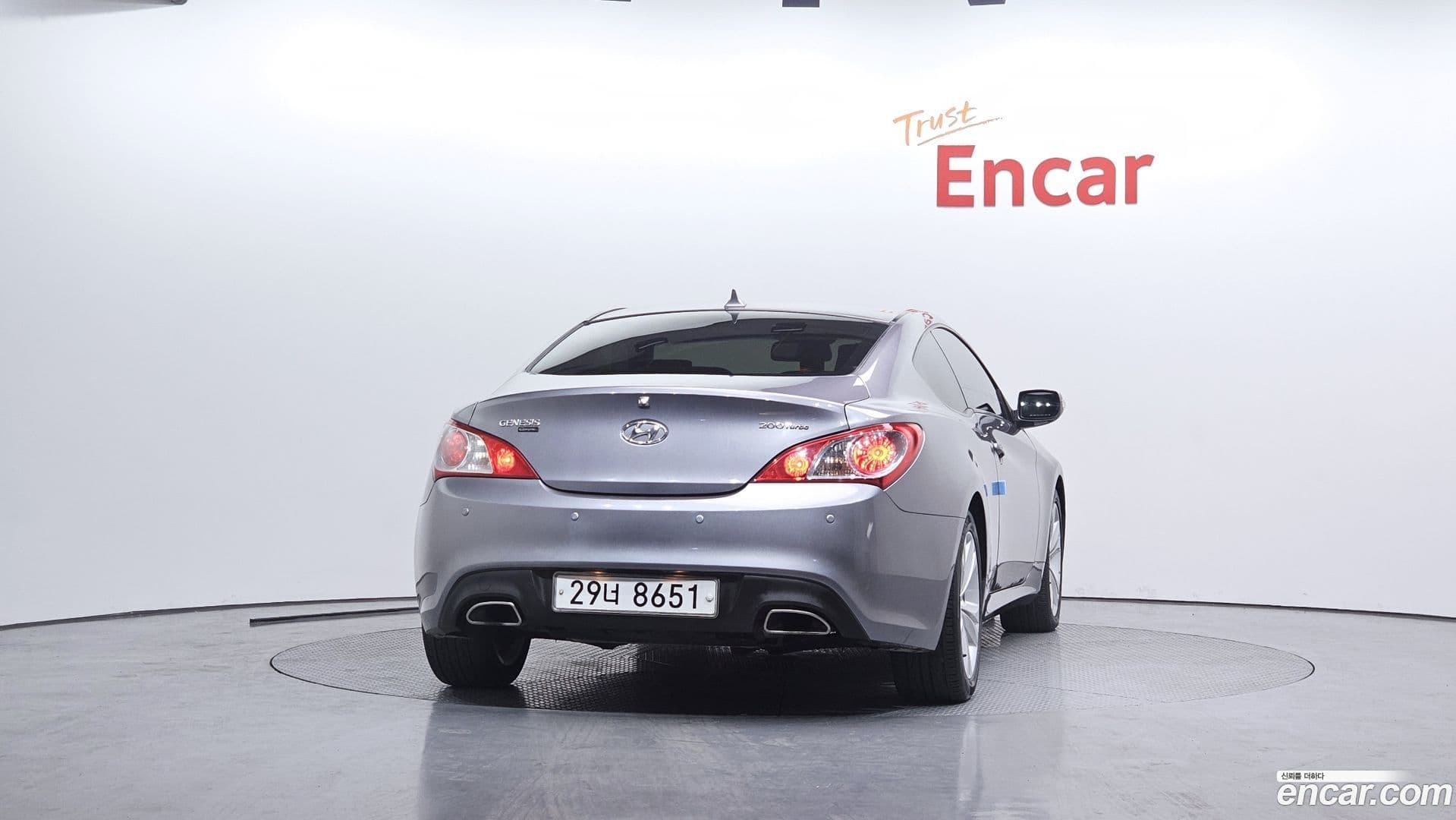 Main__Slider__Photo:Genesis Hyundai 2010.2-3