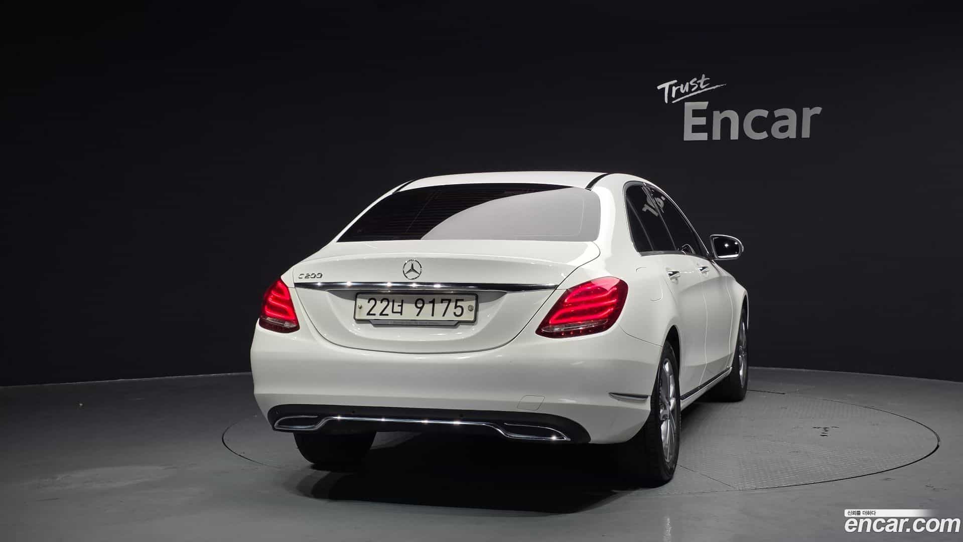 C-Class Mercedes-Benz 2014.9-OUTER-004