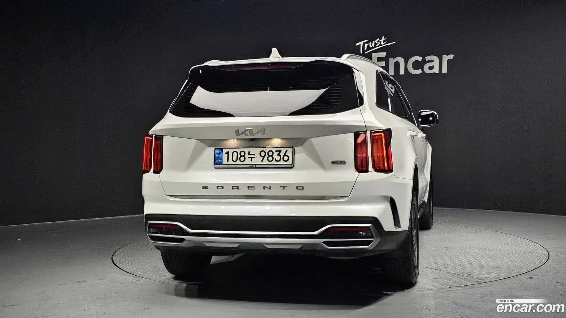 Main__Slider__Photo:Sorento Kia 2021.11-3