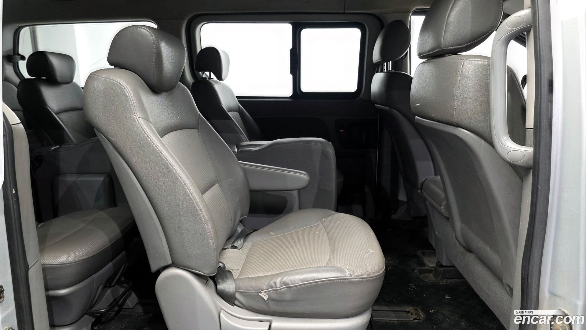 Main__Slider__Photo:Starex Hyundai 2008.7-11