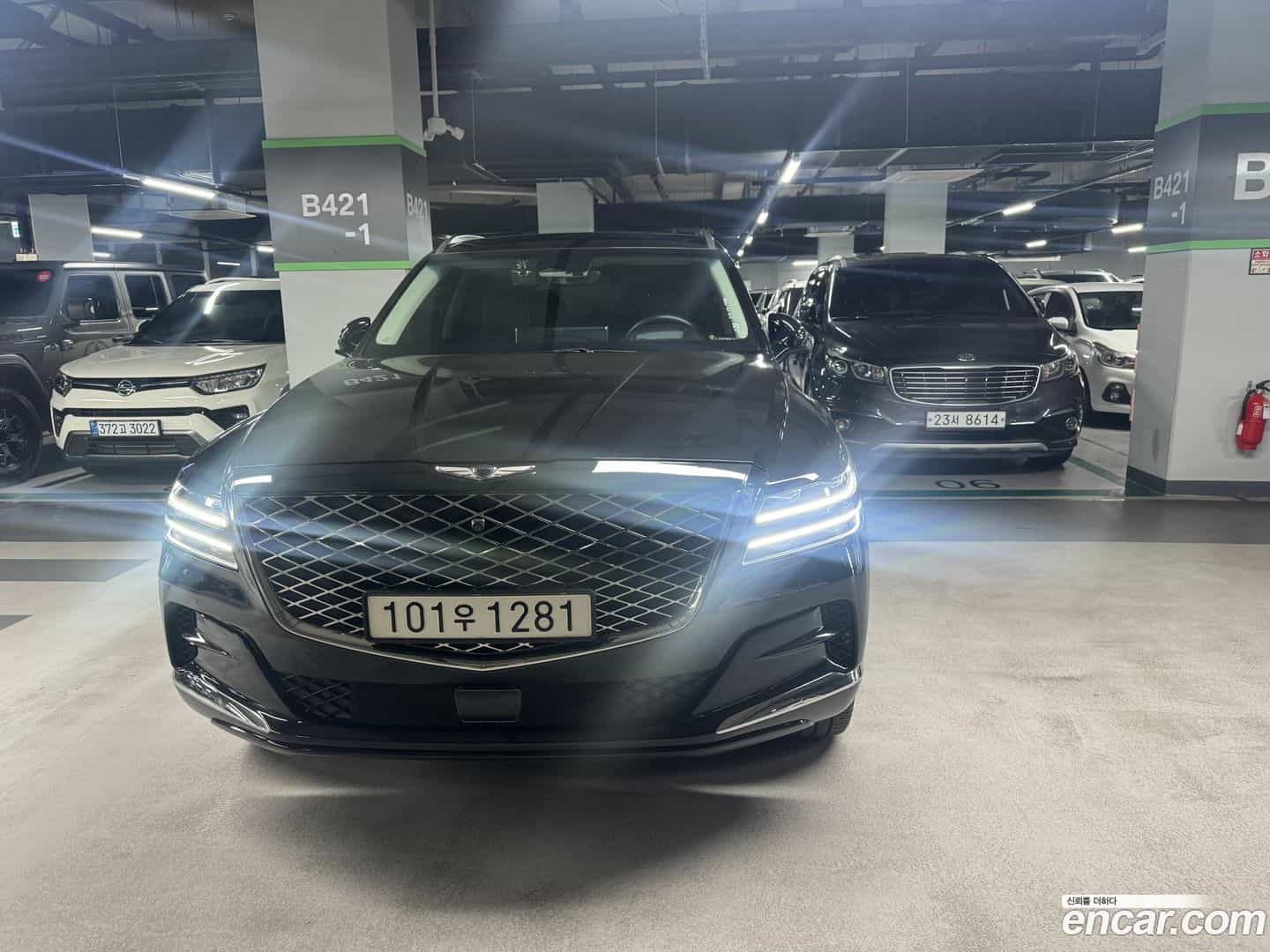 GV80 Genesis 2021.10-OUTER-001