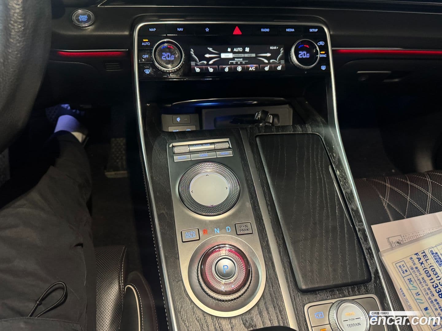 Main__Slider__Photo:GV80 Genesis 2021.10-7