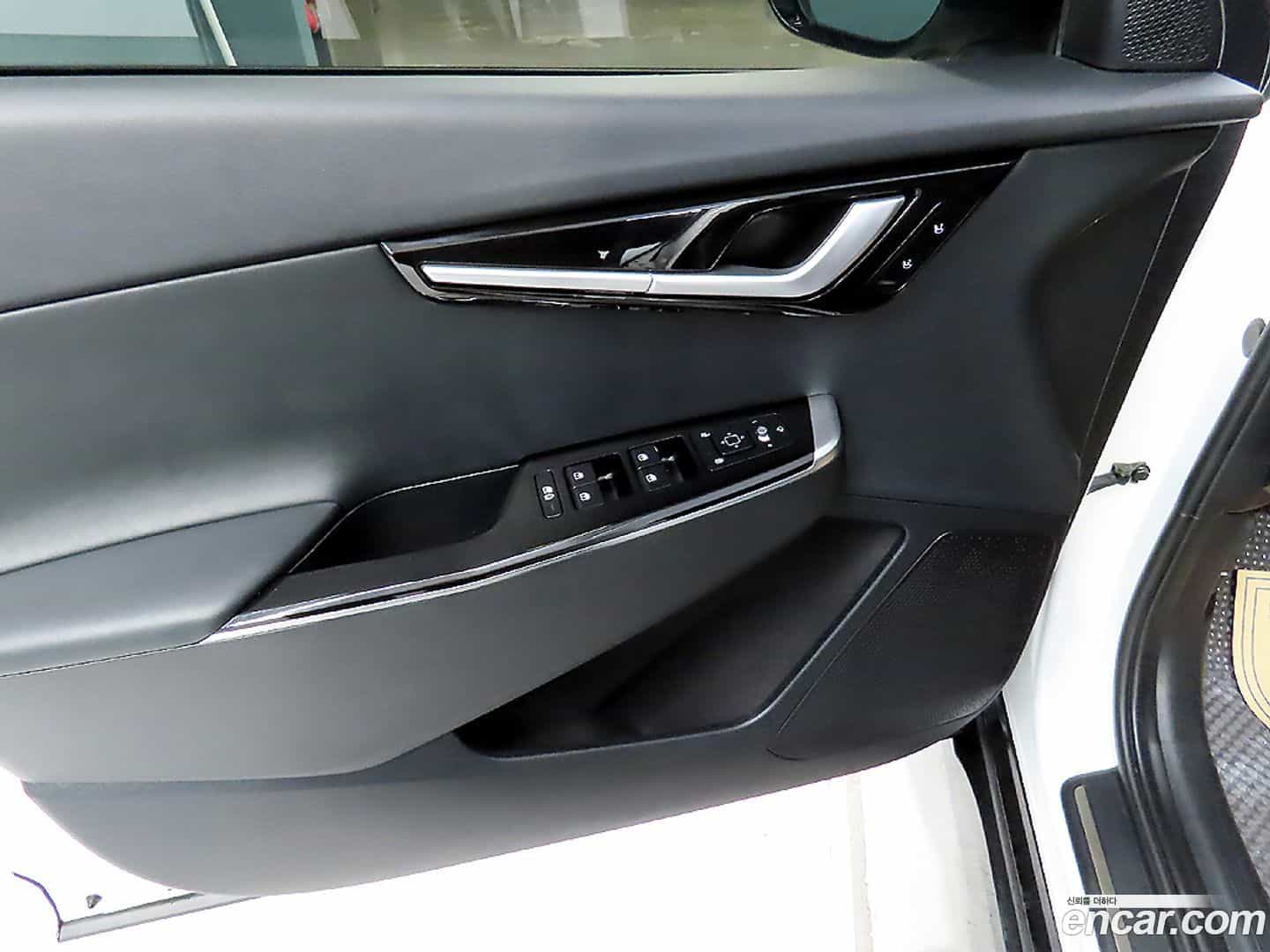 EV6 Kia 2022.1-OPTION-019