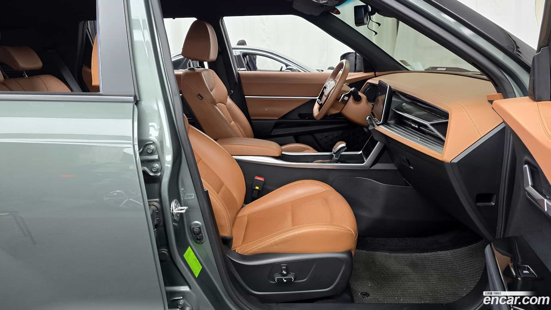 Torres KG_Mobility_Ssangyong 2023.1-OPTION-015