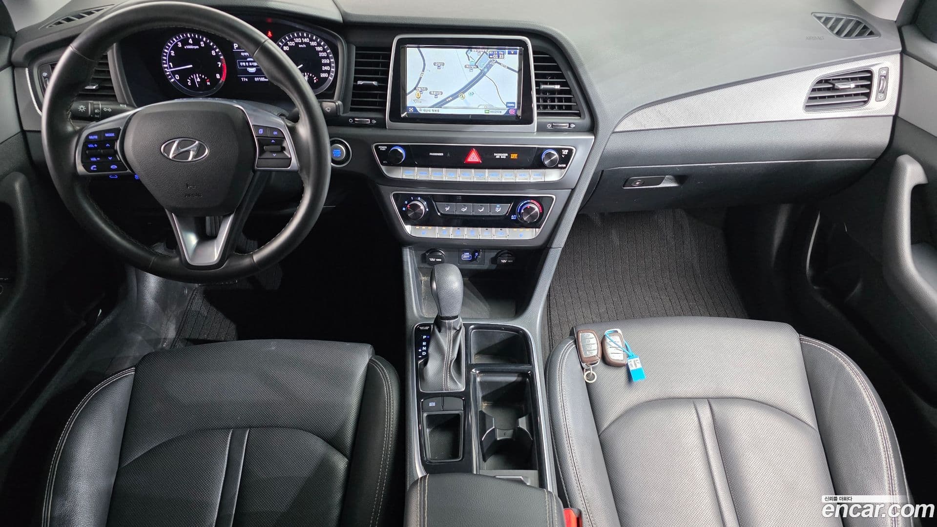 Main__Slider__Photo:Sonata Hyundai 2017.8-6